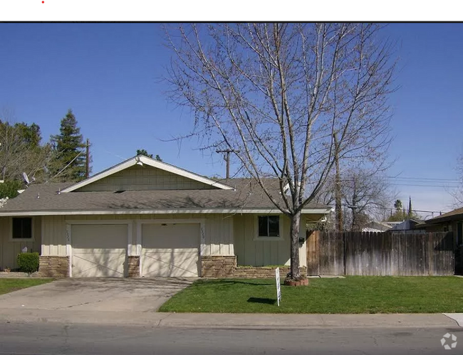 Building Photo - Cute Citrus Heights Duplex Rental
