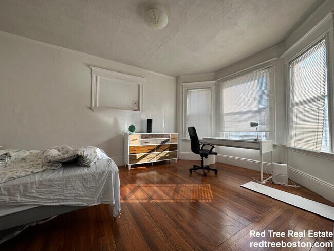 Photo - 14A Ashford St Unit 1