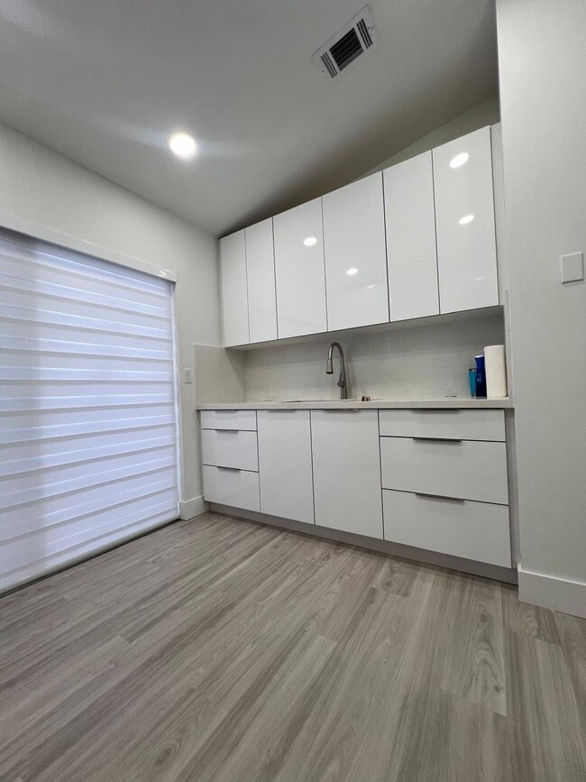 Photo - 7787 W 29th Ln Unidad # 202