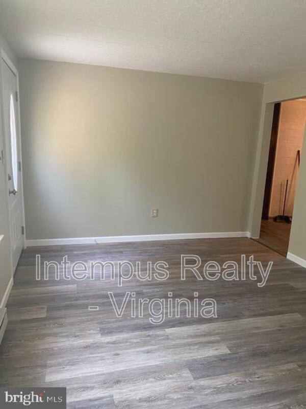 Photo - 5317 Apple Blossom Ln