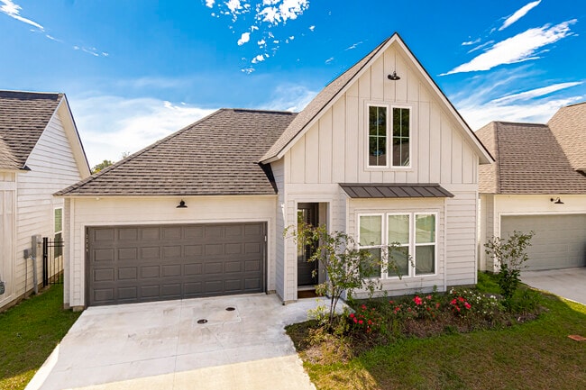 Photo - 8840 Southlawn Dr