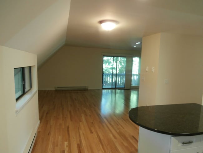 Photo - 38 Great Meadow Ln