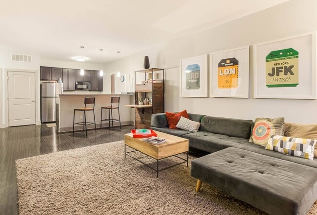 Photo - Heritage at Oakley Square