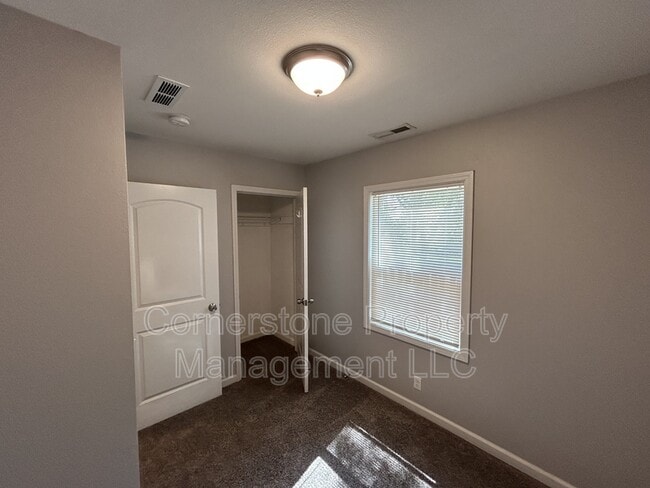 Photo - 8345 Center Dr