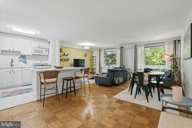 Photo - 4501 Arlington Blvd Apartment Unit 229