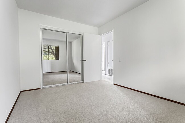 630 Grand View