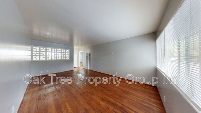 Building Photo - 2429-2429 Humboldt Ave Rental
