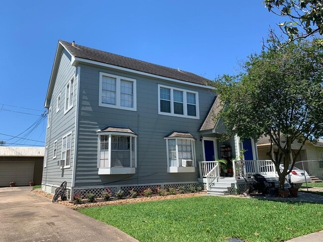 Photo - 1546 Lombardy St Unit C