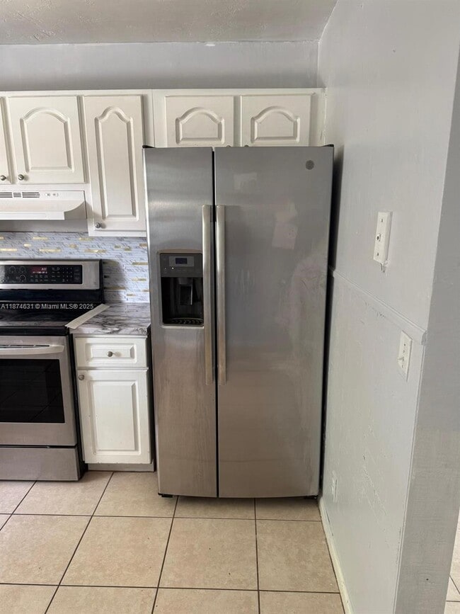 Photo - 1710 SW 97th Terrace Unit 1