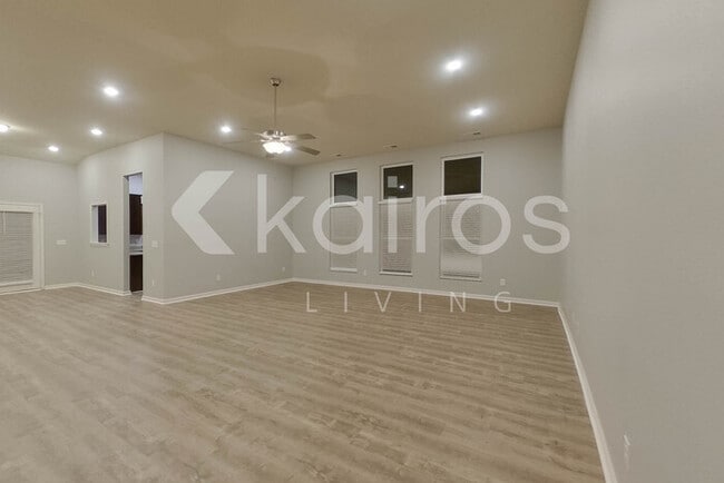 Photo - 10685 Bent Brook Dr