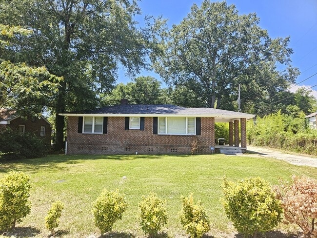 Building Photo - 104 Hutto Ct Rental