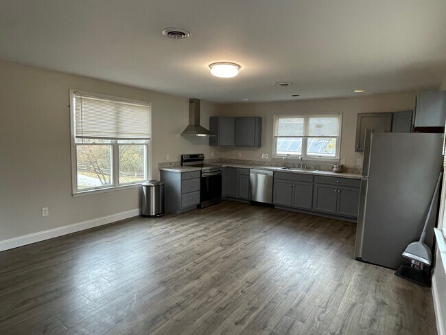 Photo - 3860 Wayson Rd