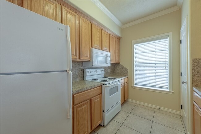 Photo - 3858 Oldenburg Ln Apartamento