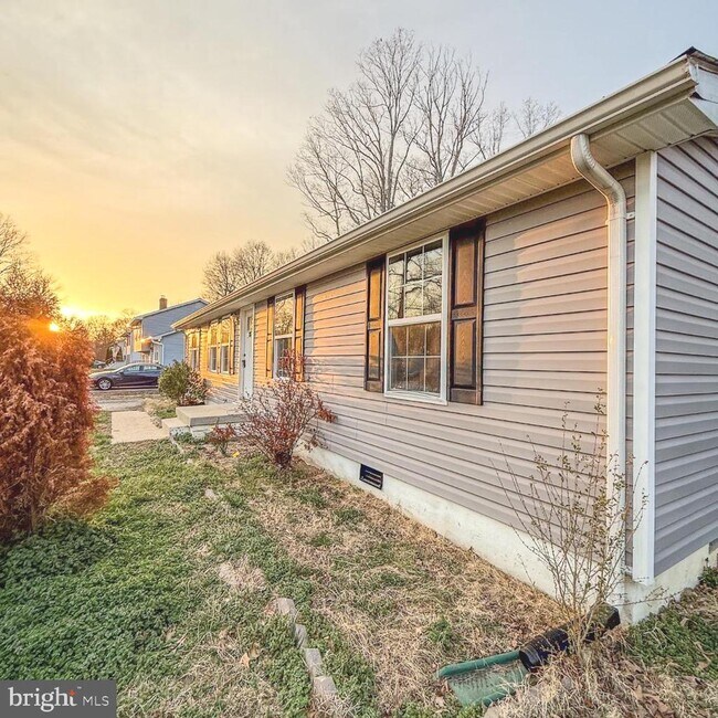 Photo - 205 Biddle Rd