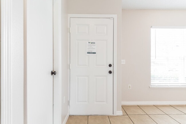Photo - 221 Timbercreek Pines Cir