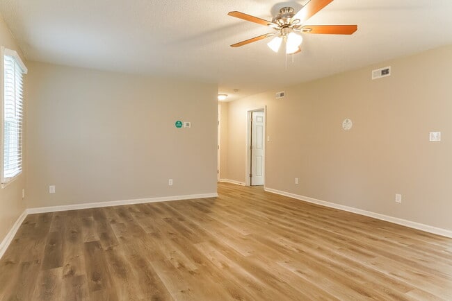 Photo - 5309 Thistlebrook Ct