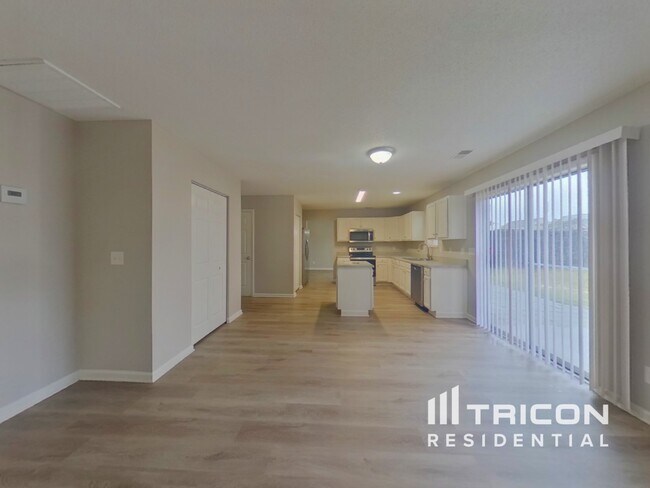 Photo - 415 Fox Trot Dr