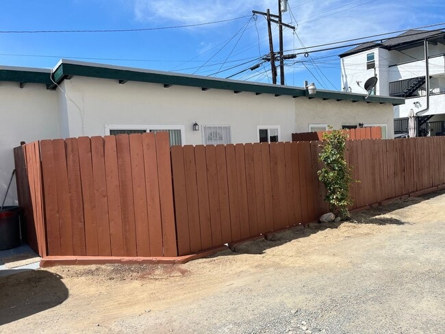Building Photo - 4110-18 30TH. ST Unit 4110 Rental