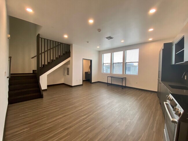 Photo - Sutter Parkway Unit 202
