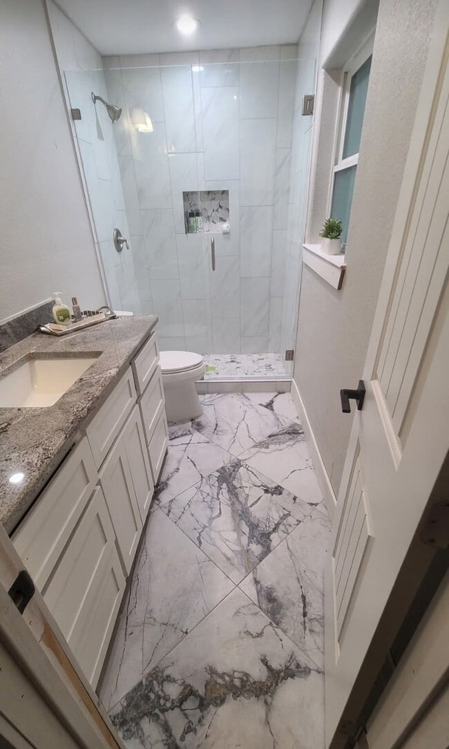 Photo - 8923 Prestonview Dr