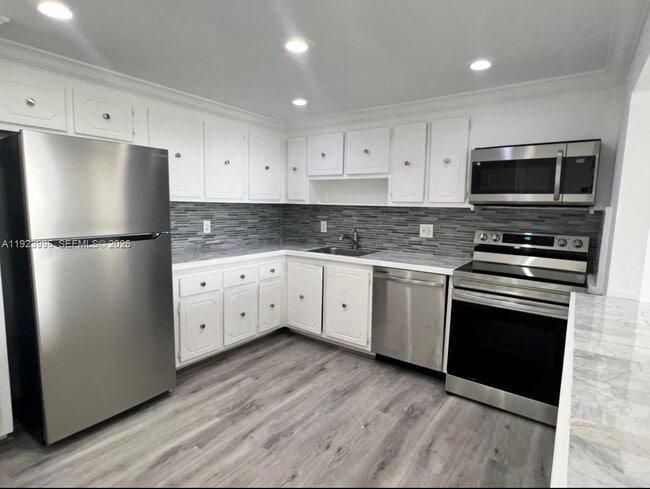 Photo - 13499 Biscayne Blvd Unit 1205
