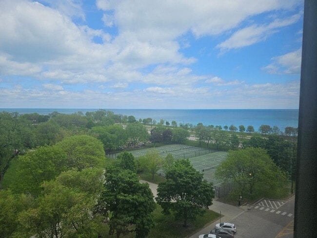 Lakefront View - 5300 S Shore Dr Unidad #88 Rental