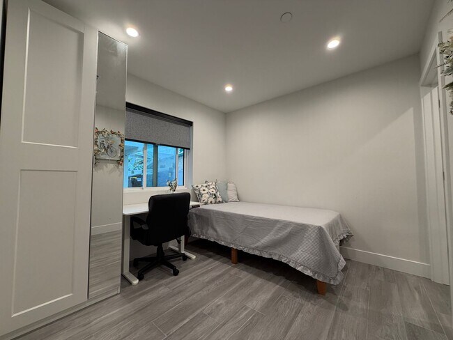 Photo - 3020 Normandie Ave Unidad C1-2