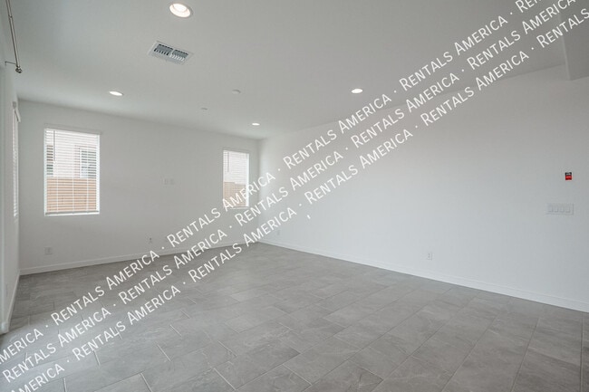 Photo - 11985 Calle de Pompas W