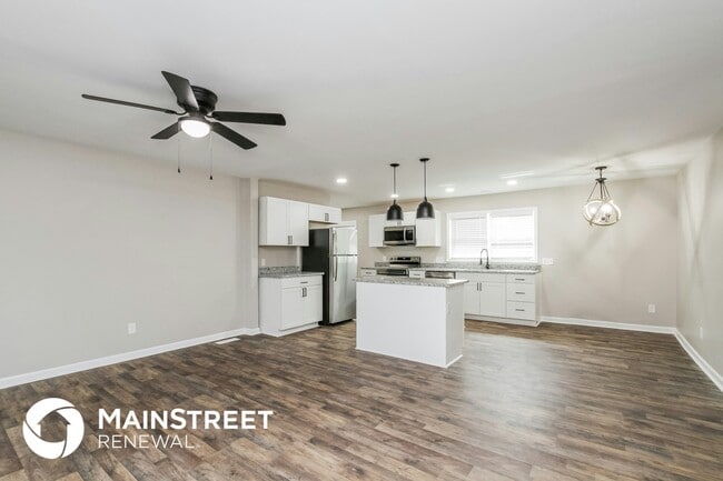 Photo - 107 Alexander St