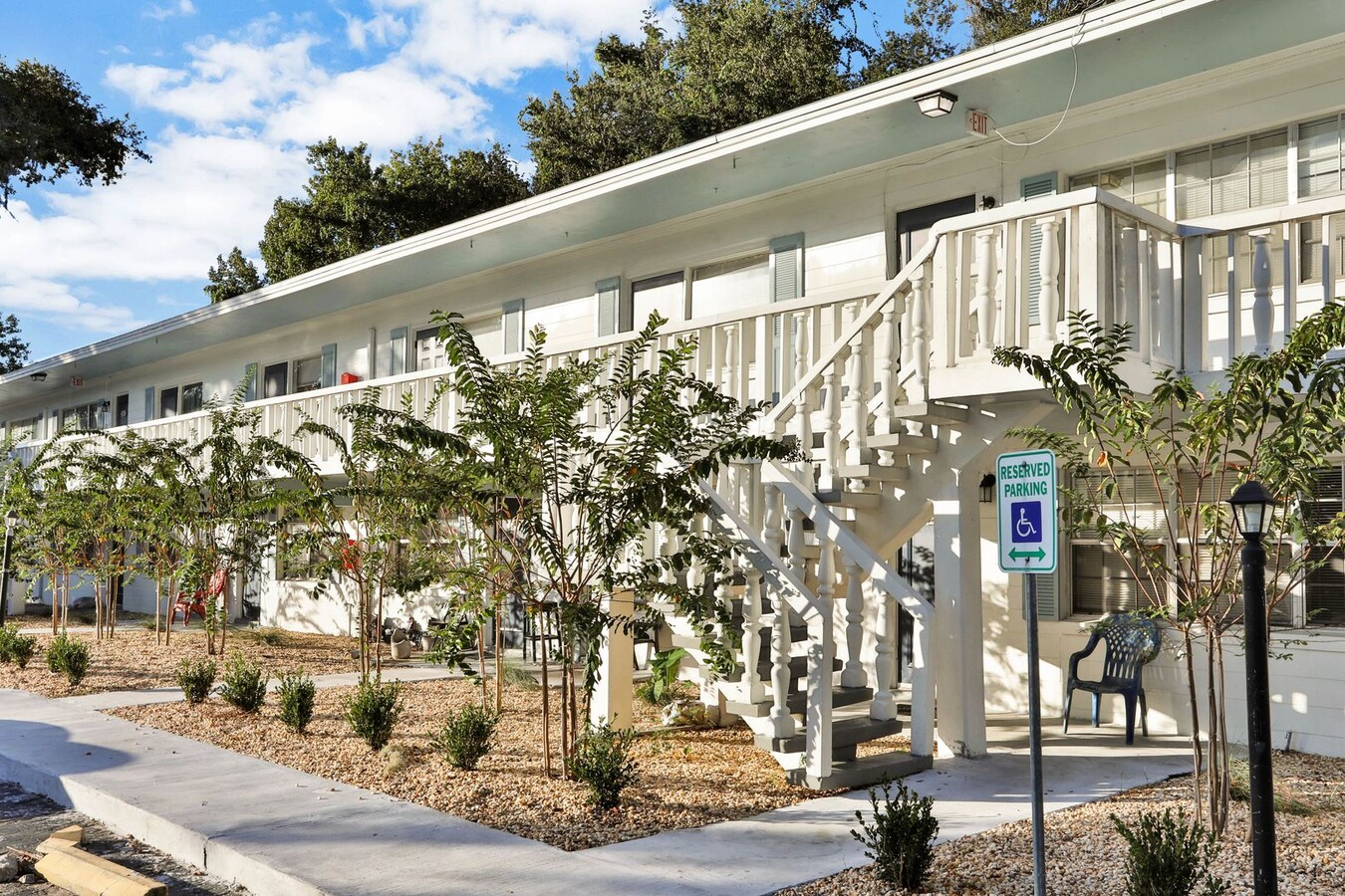 Coming Soon!!! 1 Bedroom / 1 Bathroom Apartment Home ** SPECIAL ** - Coming Soon!!!  1 Bedroom / 1 Bathroom Apartment Home ** SPECIAL ** Unit 1140-110