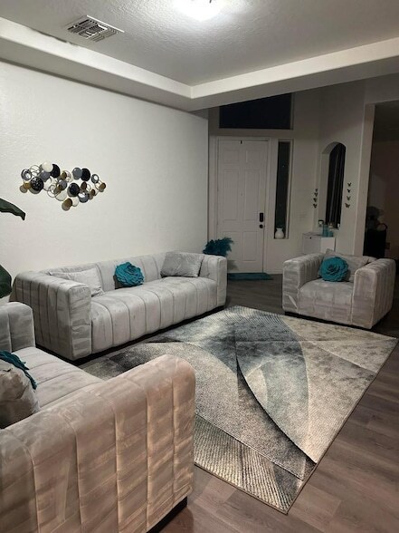 Photo - 6424 N Florence Ave