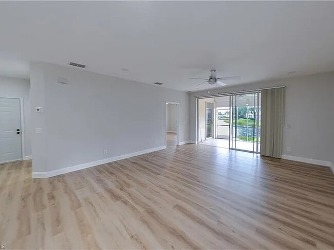Building Photo - 14981 Vista View Way Unit 1104 Grandview