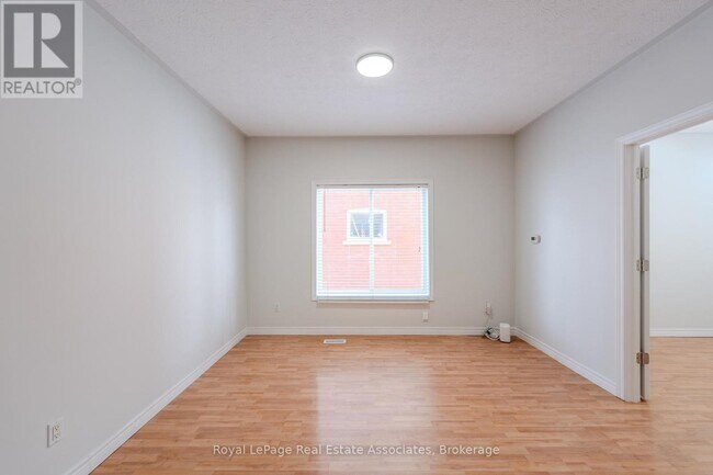 Photo - 157 William St Unit 1