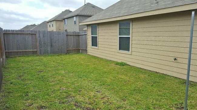 Photo - 5838 Kyle Cove Dr