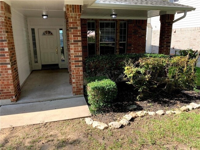 Photo - 10705 Beard Ave