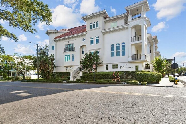 Building Photo - 1001 S Rome Ave