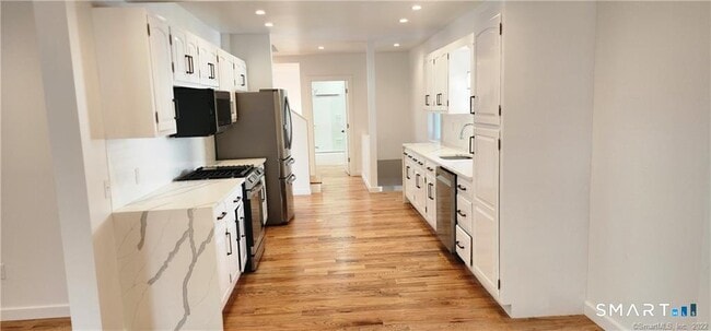 41 Valley Rd Unit 2