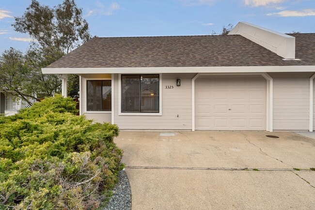 Photo - Updated 2 Bed, 2 Bath Duplex with Private Fenced Yard in Rescue!