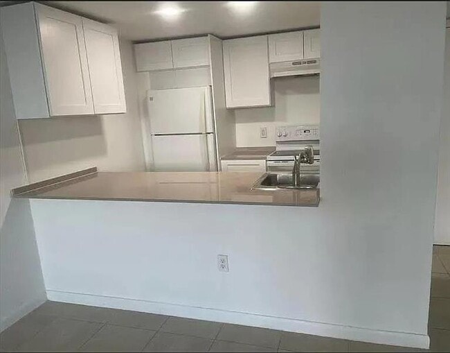 Photo - 10400 SW 108th Ave Unit A406