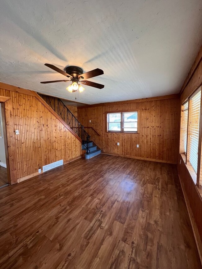 Photo - Spacious 4 Bedroom Home - Graafschap