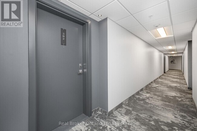 Photo - 457 Plains Rd W Unit 302