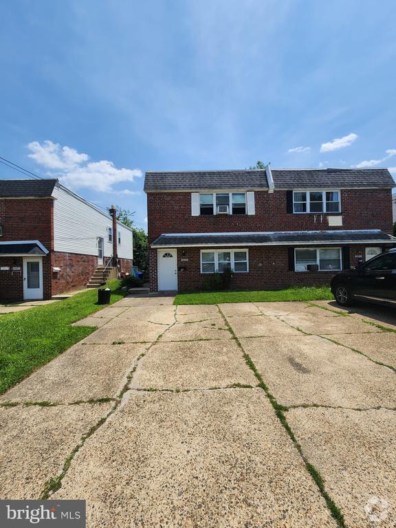 Building Photo - 10045 Ferndale St Rental