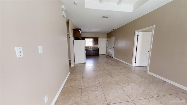 2510 E Garfield Ave Unidad 1
