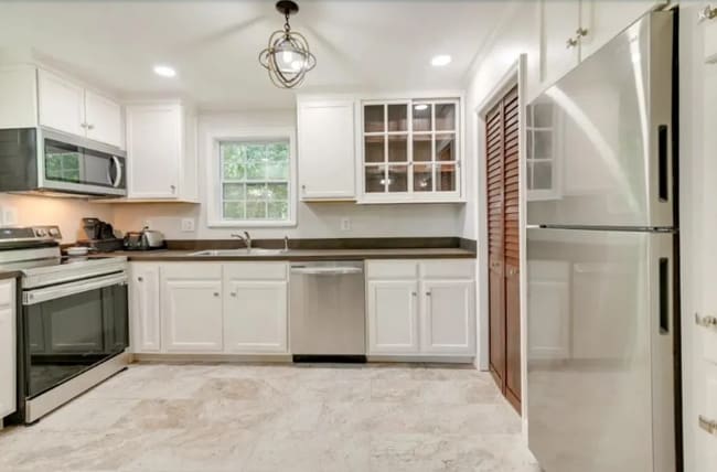 Photo - 1625 Front St Unidad C