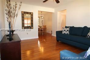 Building Photo - 619 Anastasia Ave Unit 4