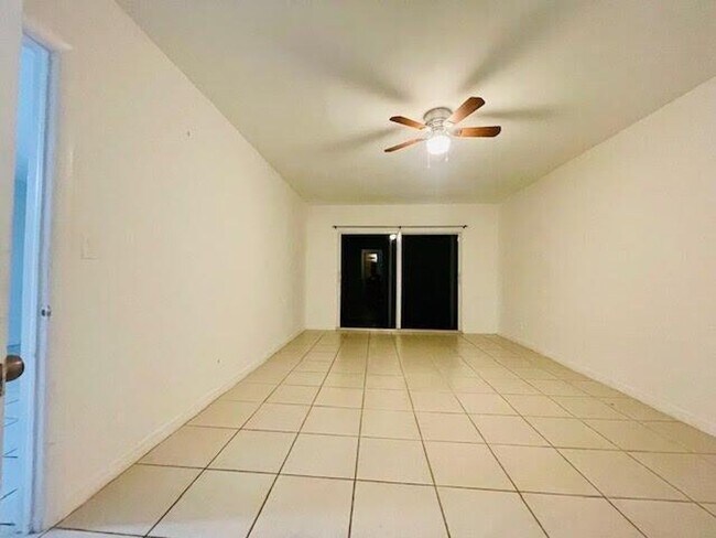 Photo - 1101 Crystal Lake Dr