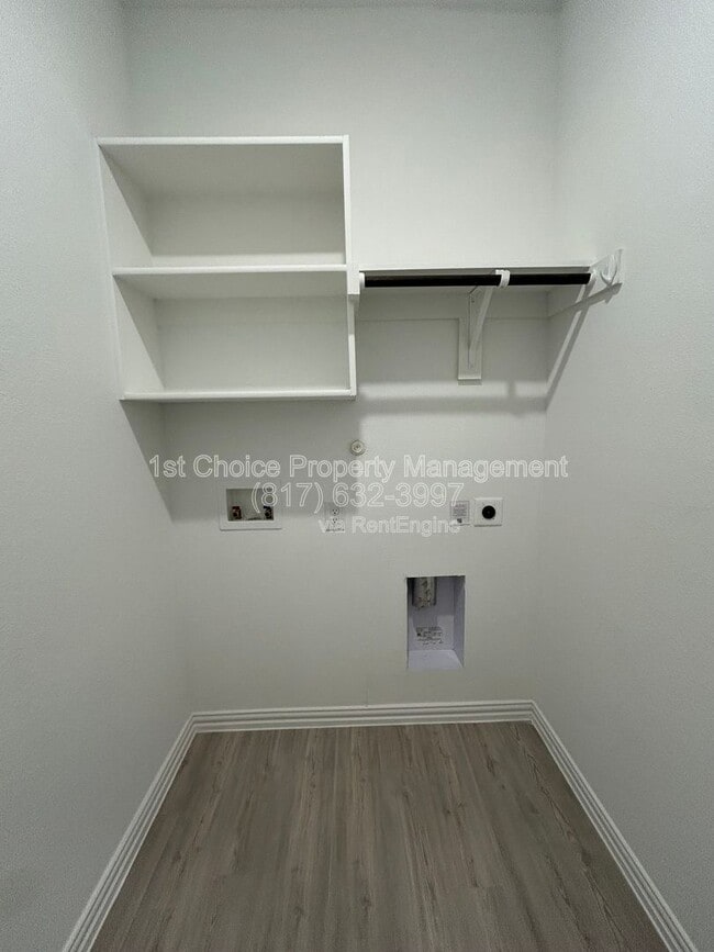 Photo - 1209 Dragon Wy