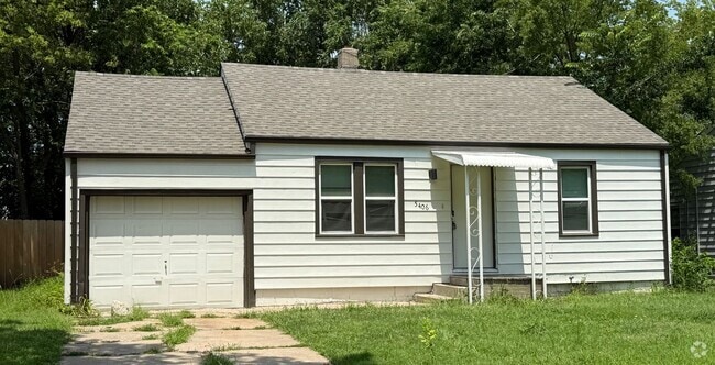 Building Photo - 5406 E Pine St Rental