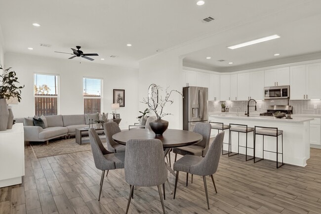 Photo - 6635 T C Jester Blvd