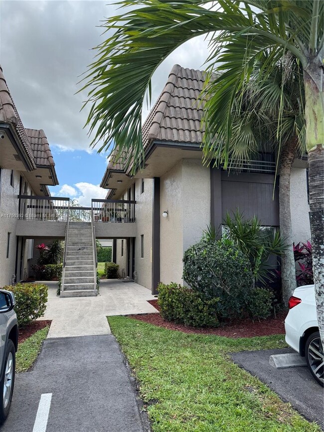 Building Photo - 10724 Royal Palm Blvd Unit 1-3 Rental